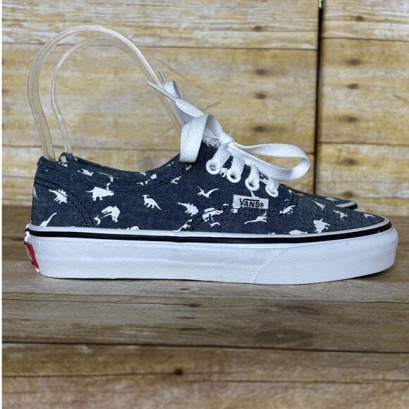 VANS UNISEX CHAMBRAY DINOSAUR PRINT CASUAL LOW TOP CANVAS LACE UP SNEAKERS SZ. 1 - Picture 2 of 7